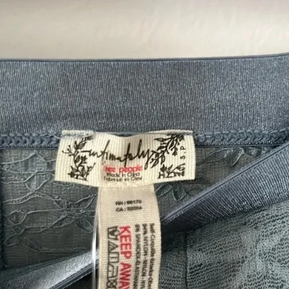 Free People Lace Skirt - NWT - S - Picture 6 of 11